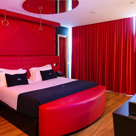 Motel Avenue Валонгу Екстер'єр фото
