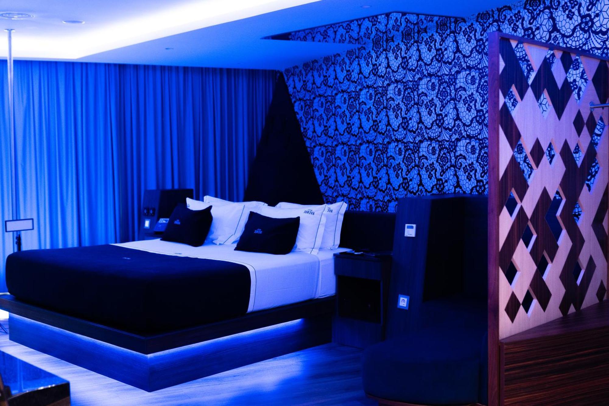 Motel Avenue Валонгу Екстер'єр фото