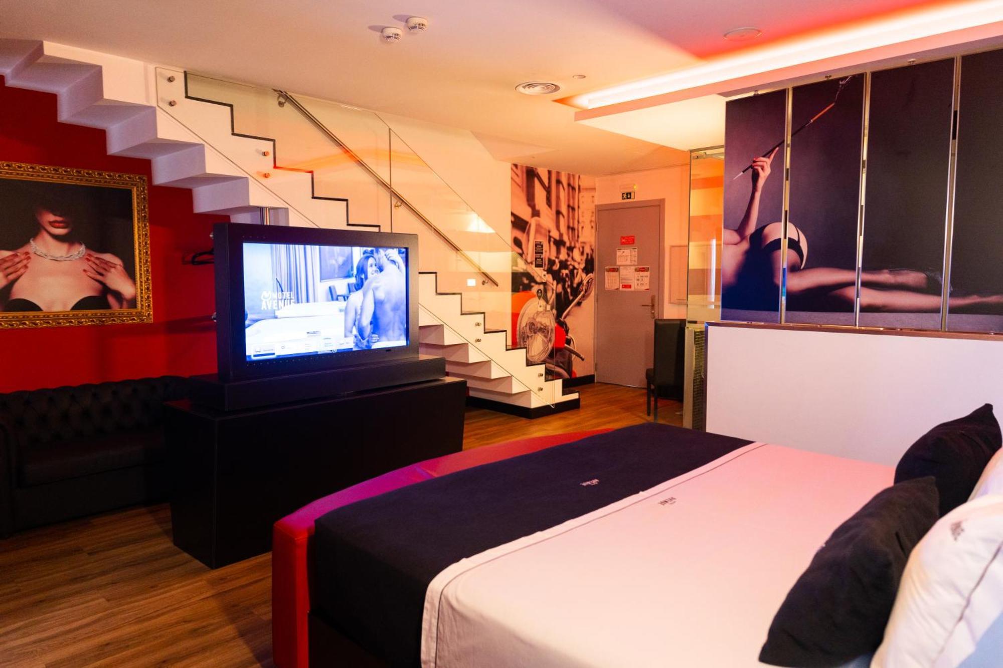Motel Avenue Валонгу Екстер'єр фото