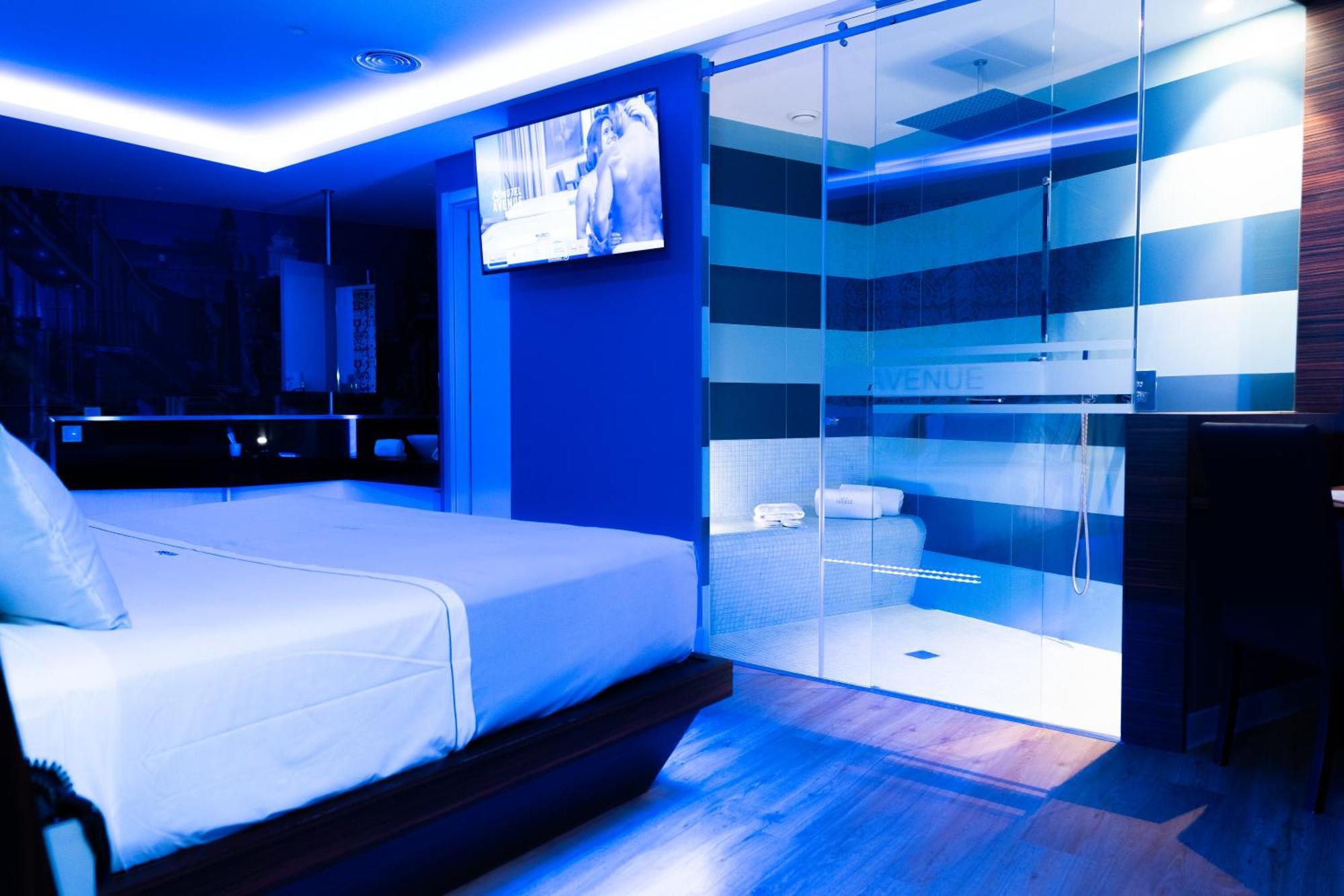 Motel Avenue Валонгу Екстер'єр фото