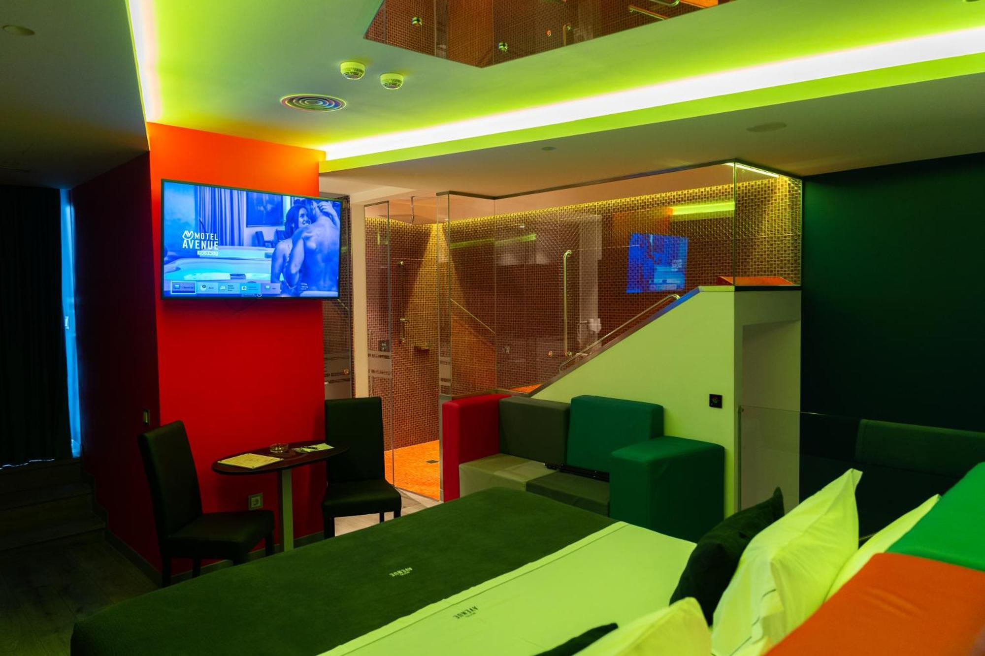 Motel Avenue Валонгу Екстер'єр фото